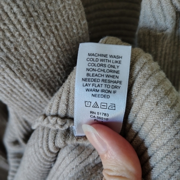 *5 for $25* Maurices Women's Size Small Tan Cardigan - Picture 4 of 5